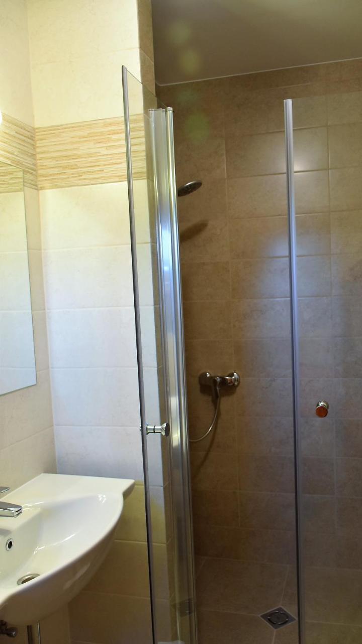 מלון Kaposvár La Mia Casa Vendeghaz מראה חיצוני תמונה