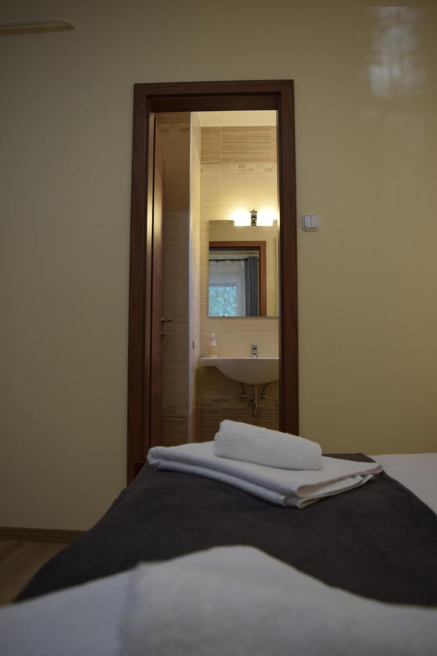 מלון Kaposvár La Mia Casa Vendeghaz מראה חיצוני תמונה